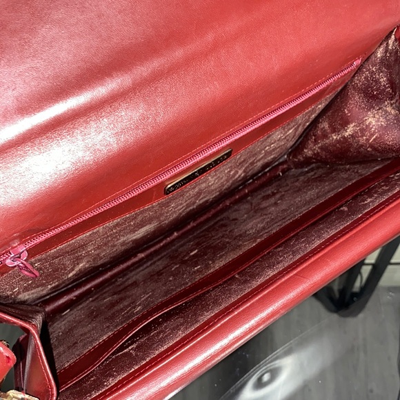 Authentic Cartier MustLine Bordeaux Leather Shoulder Bag - Picture 15 of 17